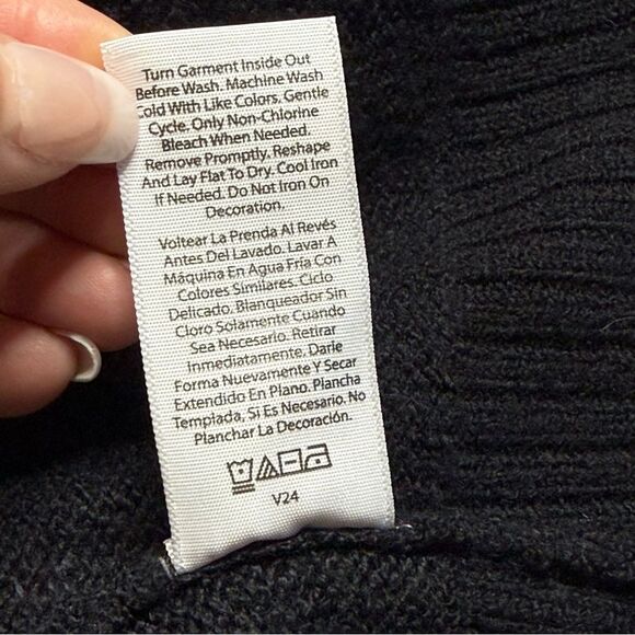 Terra & Sky Peace & Love Beaded Sweater Black Super Soft Cozy 4X (28W-30W) NWT - Picture 10 of 12